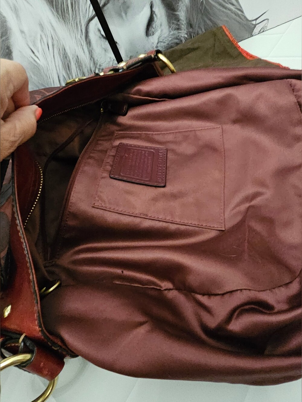 Coach 2008 Large Zoe Signature Hobo 12674 Burgundy Leather Jacquard - Picture 16 of 16